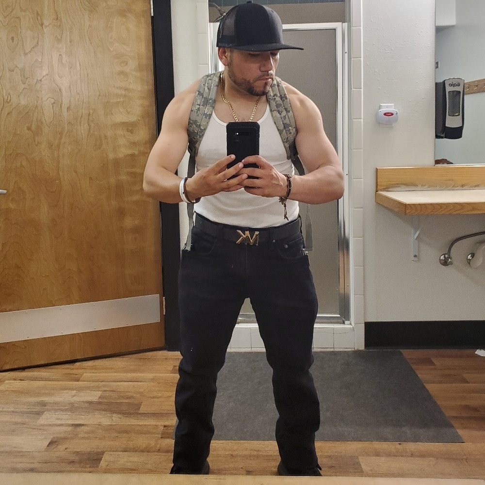 Meet your Posher, Jorge